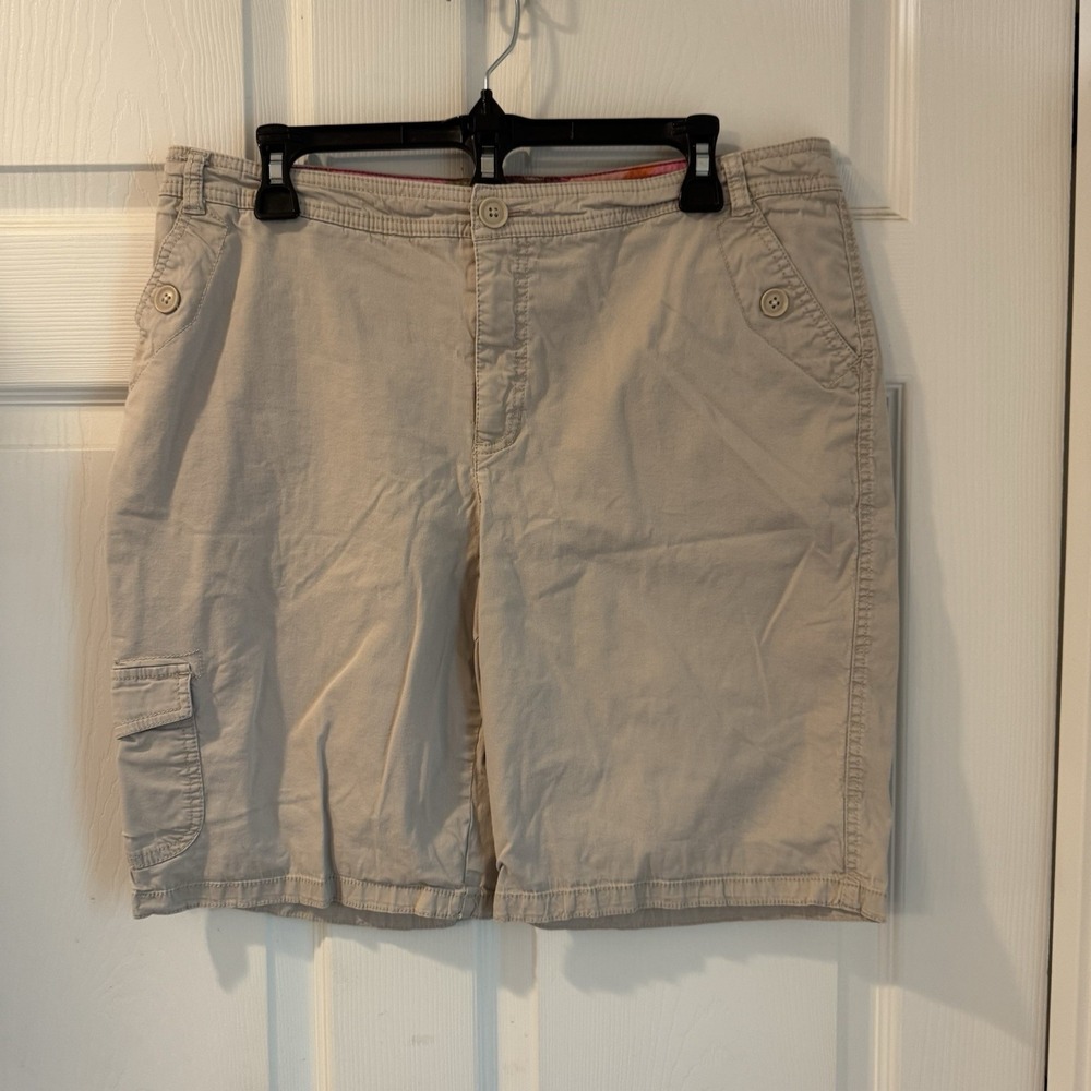 Croft & Barrow Womens Khaki Classic Fit Stretch Chino Shorts Size‎ 16 Tan Cotton
